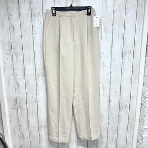 Madison Studio Pants Women Size 8 Beige Pleated Front Trousers Pockets Zip Fly
